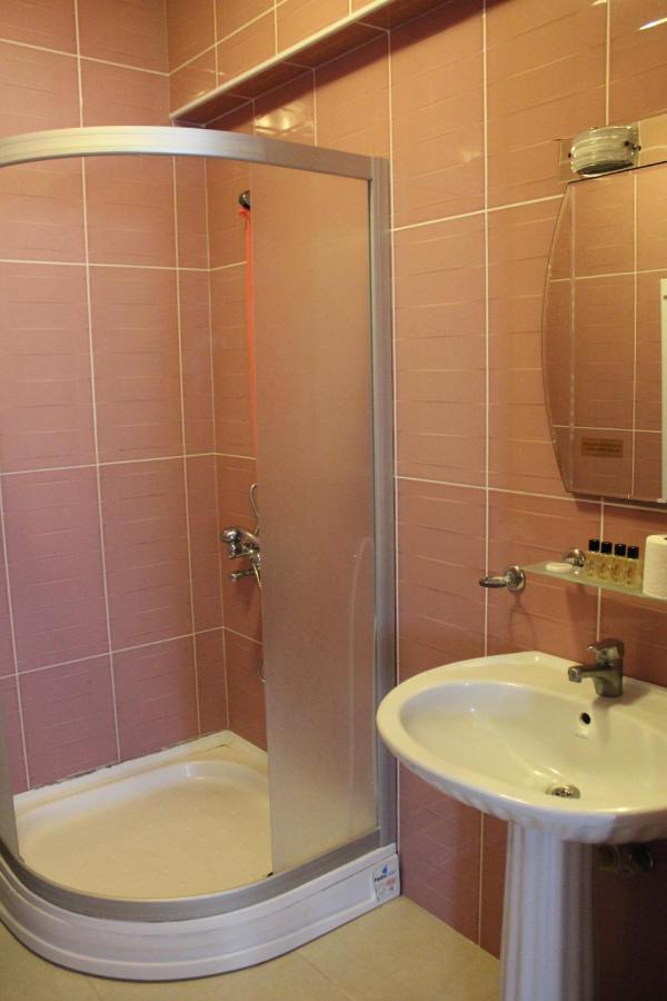 Hotel Ennis Inn Tekirdağ Zewnętrze zdjęcie